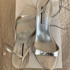 Strappy silver heels by Lumiani